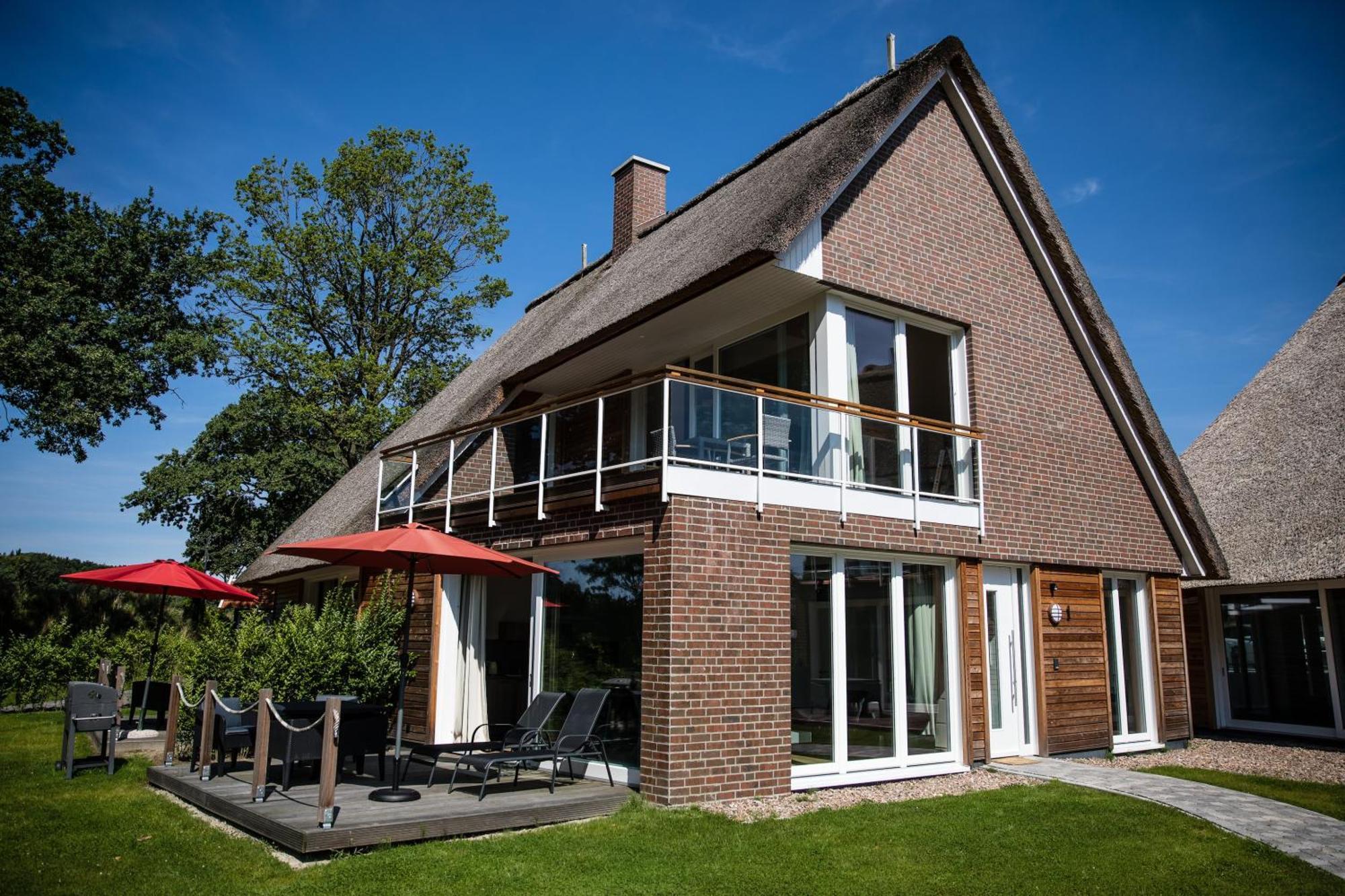 Residenz - Lichtermeer - Seeterrasse - Sauna - Parkplatz Apartment *